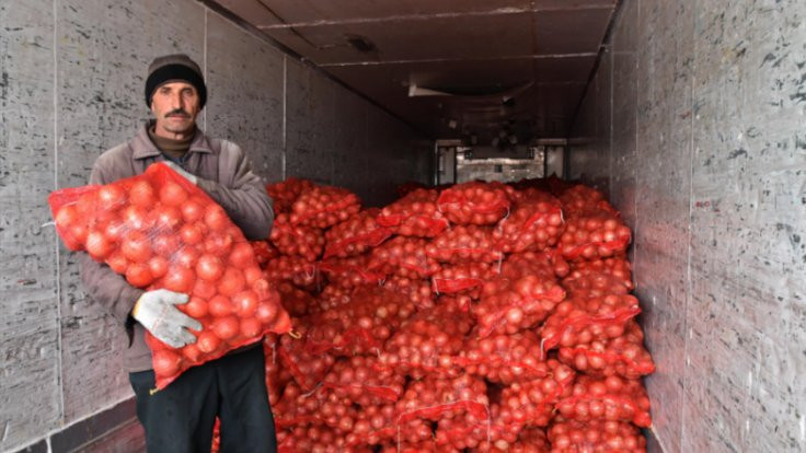 İran soğanları satışta: Yerlisi 5, ithali 4 lira!