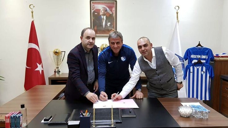 Erzurumspor, Hamza Hamzaoğlu ile sözleşme imzaladı