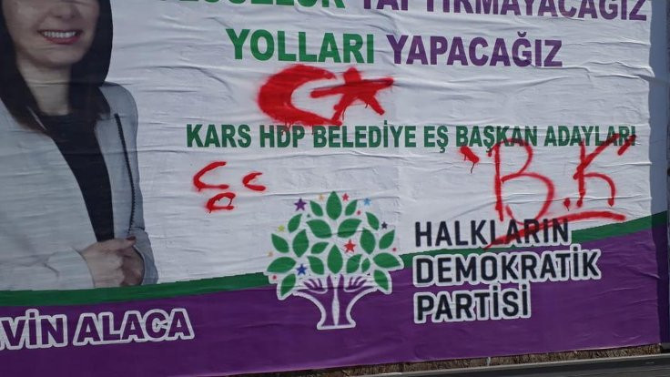 HDP reklam panolarına saldırı