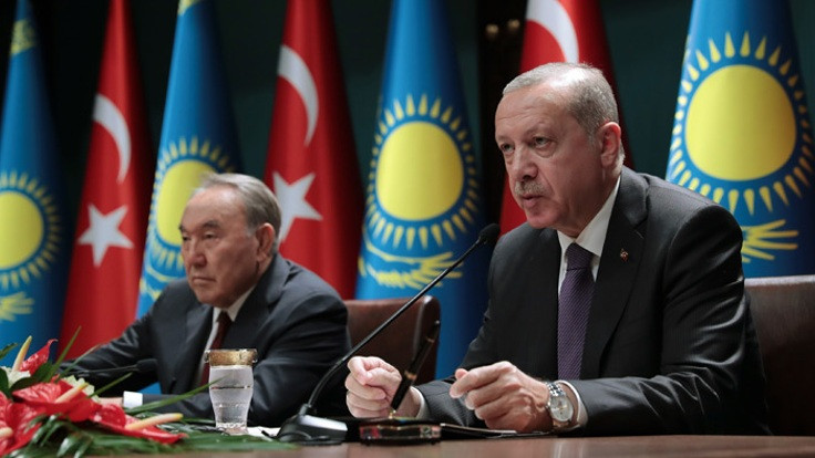 Cumhurbaşkanı Erdoğan, Nursultan Nazarbayev'le görüştü