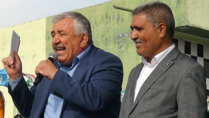 Eski belediye başkanı Selim Sadak gözaltına alındı