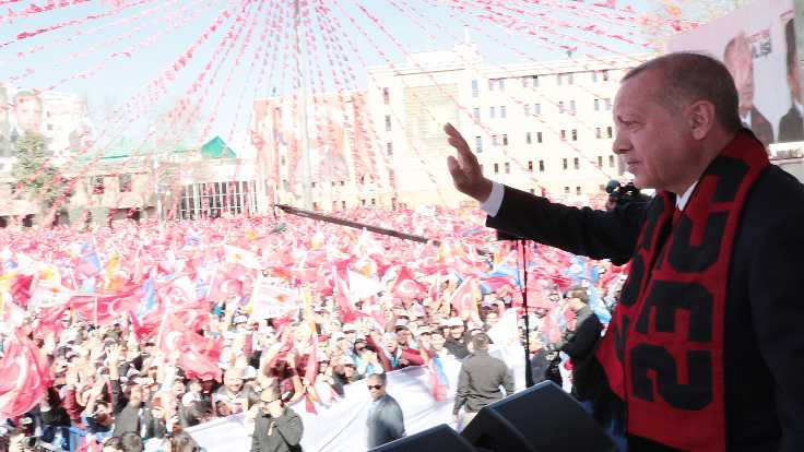 Erdoğan: Eskişehir'in bir alt geçidi var mı?