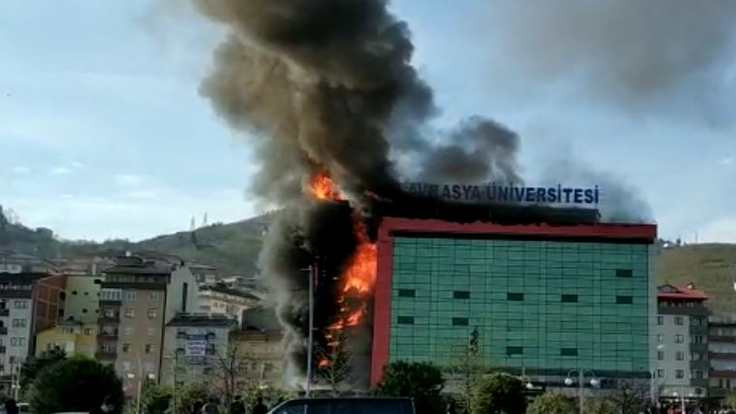 Avrasya Üniversitesi'nde yangın