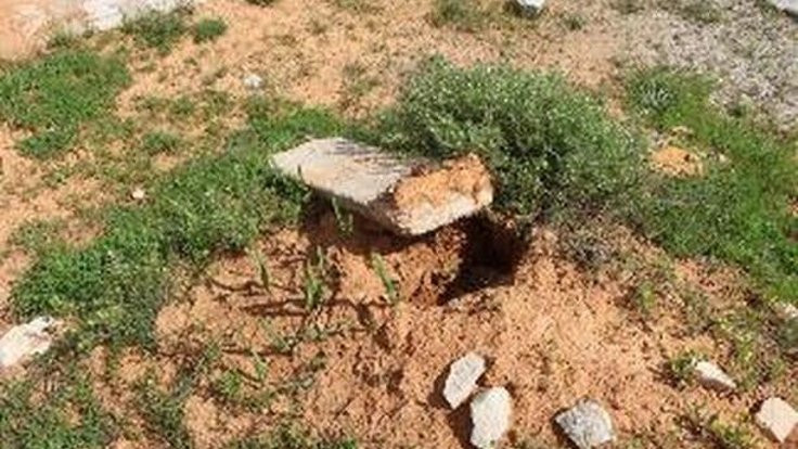 Diyarbakır'da mezarlar tahrip edildi