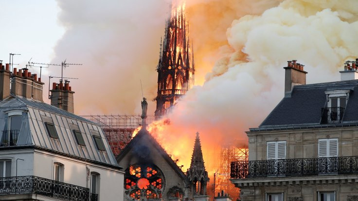 İmamoğlu, Yavaş ve Soyer'den Notre Dame dayanışması: Acınızı paylaşıyoruz