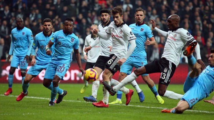 Trabzonspor-Beşiktaş maçının ilk 11'leri açıklandı