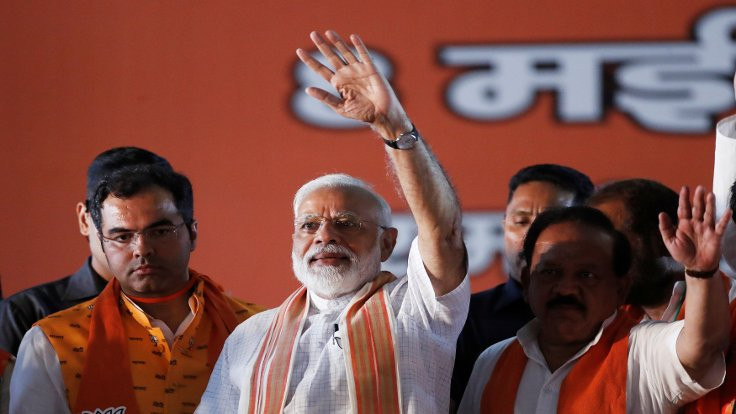 Hindistan'da popülist Başbakan Modi sandıkta rekor kırdı