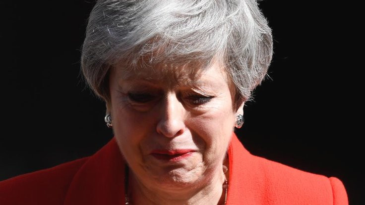 Theresa May modern dönemin en kötü başbakanıydı