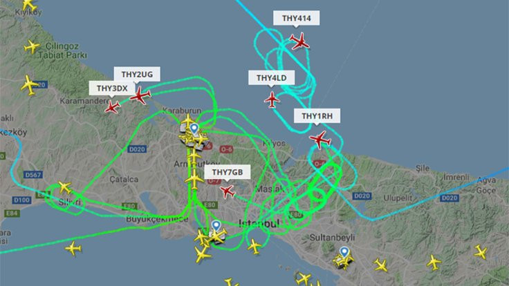 Uçaklar 'rüzgar yüzünden' İstanbul Havalimanı'na inemiyor