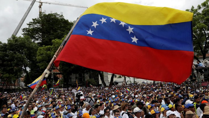 Venezuela hükümeti: Muhalefetle Oslo'da görüşüyoruz