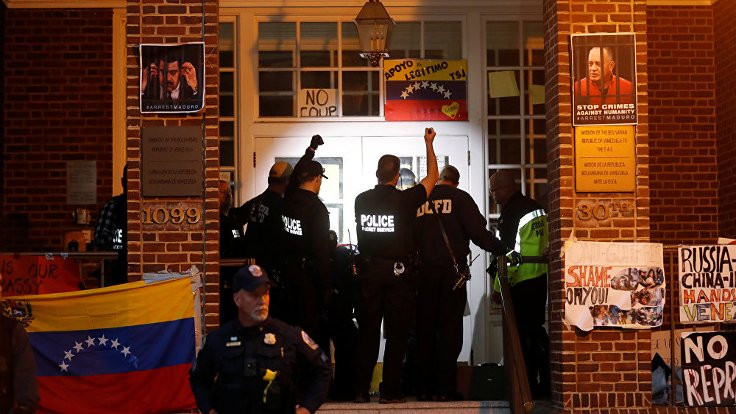 ABD'den, Venezuela'nın Washington Büyükelçiliği'ne baskın