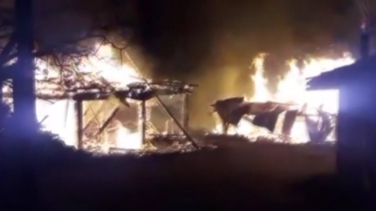 Çorum’da köy yangını: 11 ev kül oldu