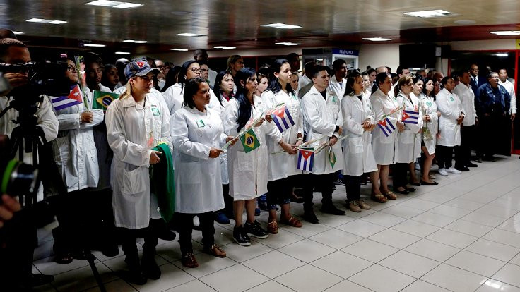 Kübalı doktorların yokluğunda 28 milyon hasta tedavisiz kaldı