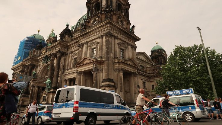 Berlin'de ev kiraları donduruldu: Beş yıl zam yok!