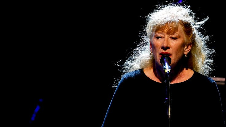 Loreena McKennitt İzmir'de konser verdi