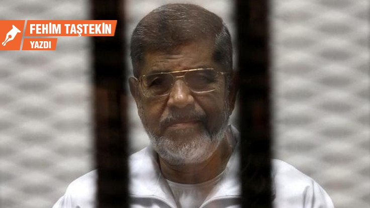 Mursi’nin ardından sakıncalı notlar
