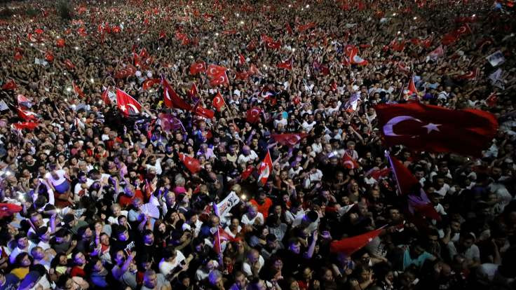 Avrupalı demokratlardan İmamoğlu'na tebrik: İstanbul otoriterlik ve popülizmi reddetti