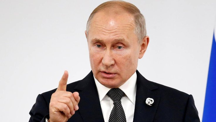 Putin INF'yi resmen askıya aldı