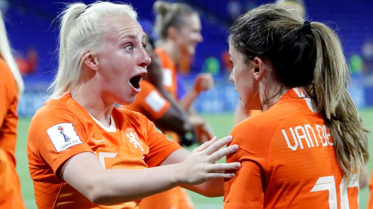 Kadınlar Dünya Kupası'nda Hollanda finale yükseldi