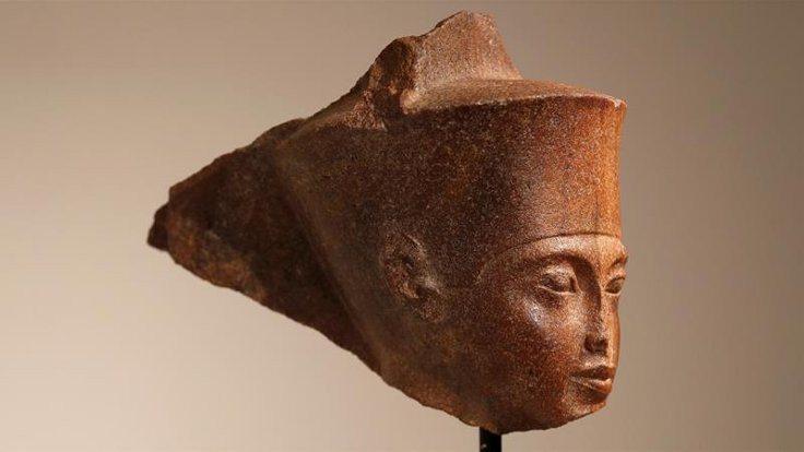 Tutankhamun'un büstü 6 milyon dolara satıldı