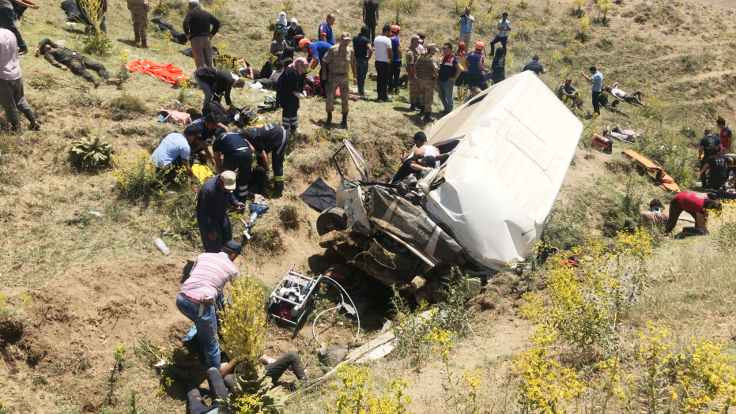 Van'da kaza, çok sayıda ölü var