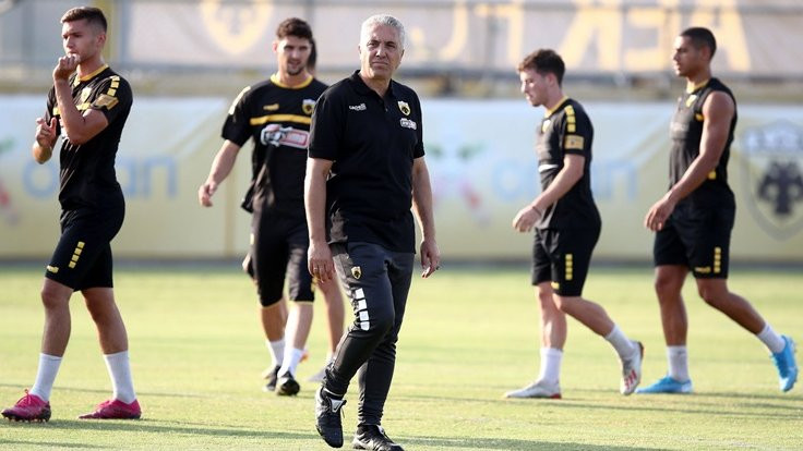 Trabzonspor'un rakibi AEK'te teknik adam gönderildi