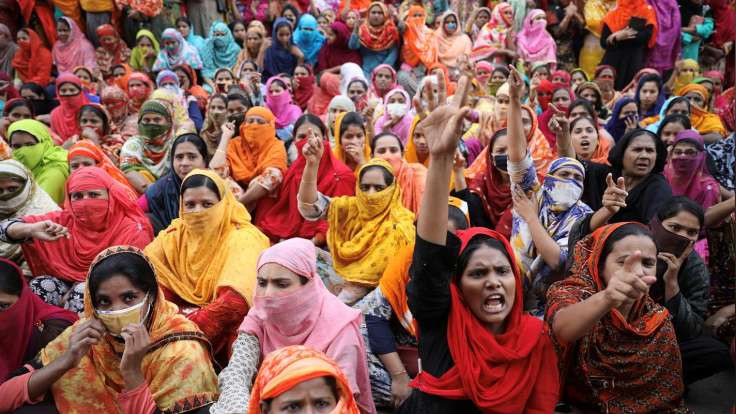 Bangladeş'te evlilik cüzdanında kadınlar için artık 'bakire' yazmayacak
