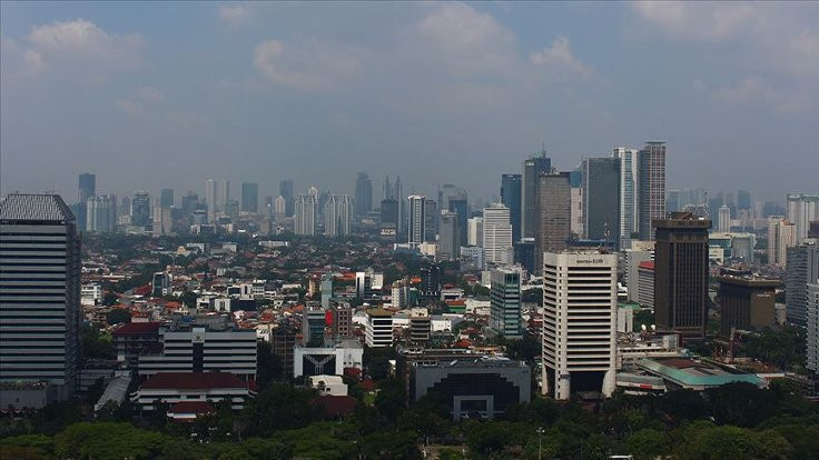 Endonezya, yavaş yavaş batan başkentini değiştiriyor