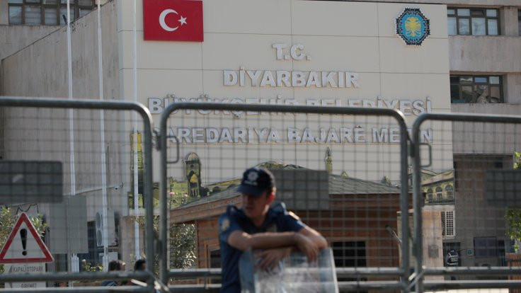 Diyarbakır’da gözaltına alınan 13 kişi serbest bırakıldı