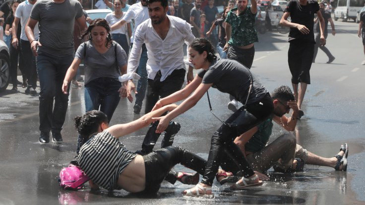Diyarbakır'daki polis saldırısından kareler - Sayfa 4