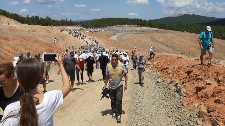 Kaz Dağları'nda binlerce kişi şantiyeye girdi
