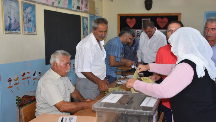 Suvarlı'da seçimi AK Parti adayı kazandı