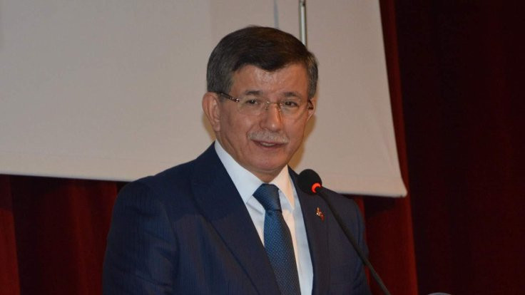 Seçilmiş son başbakan Davutoğlu için ihraç talebi