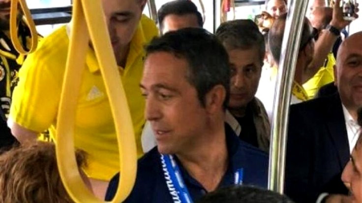 Ali Koç, Fenerbahçe taraftarlarını uğurladı