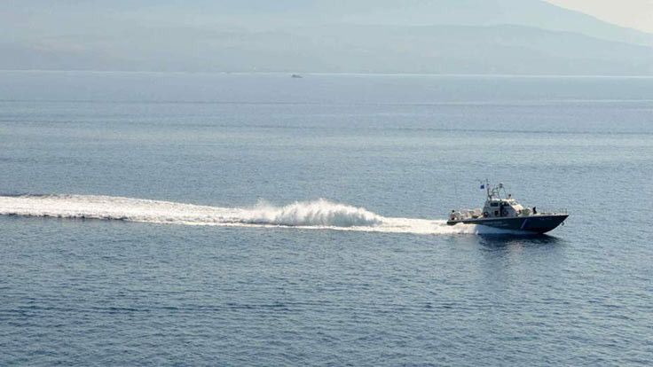Ege'de kaçak teknesi battı: 7 ölü