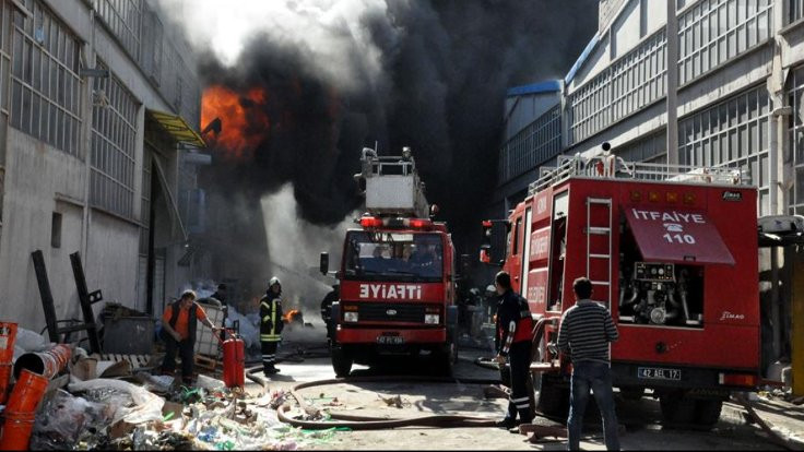 İkitelli'de fabrika yangını