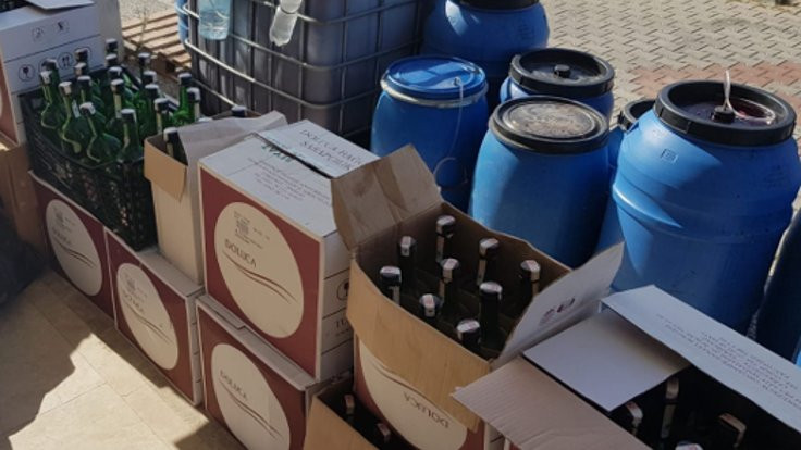 Muğla'da 2 bin litre sahte içki bulundu