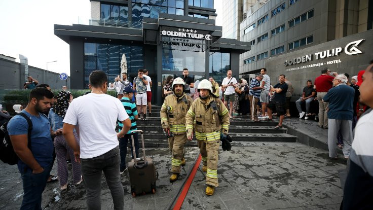 İstanbul'da otel yangını