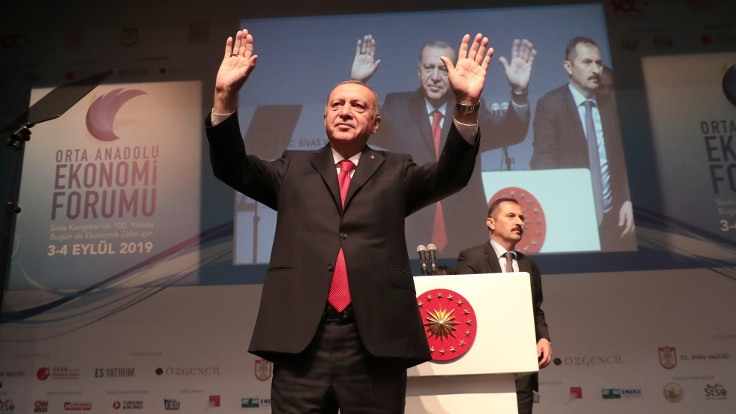 Erdoğan'dan büyükşehir belediye başkanlarına davet