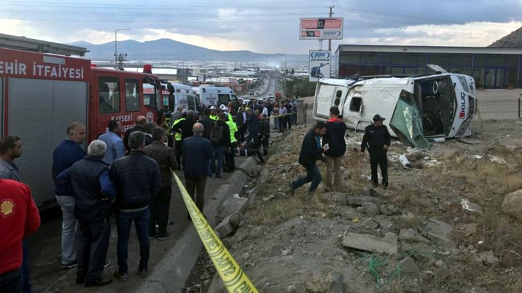 Kayseri'de kaza: 20 yaralı