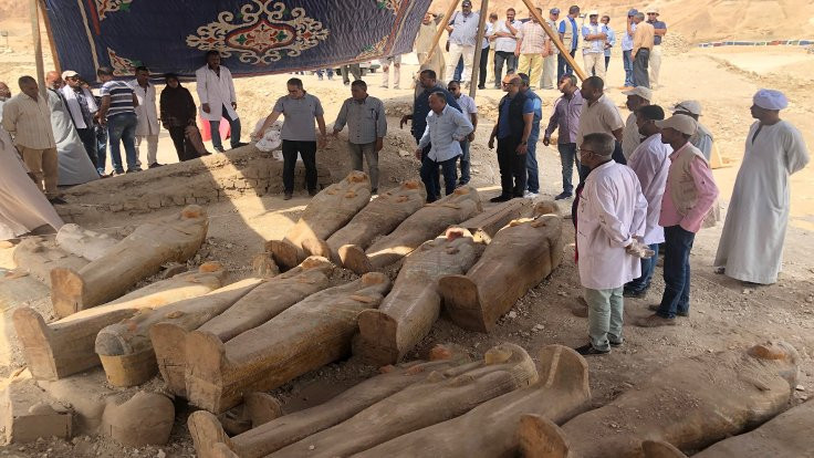 Mısır'da 20 ahşap tabut bulundu: Kraliyet üyelerine ait olabilir