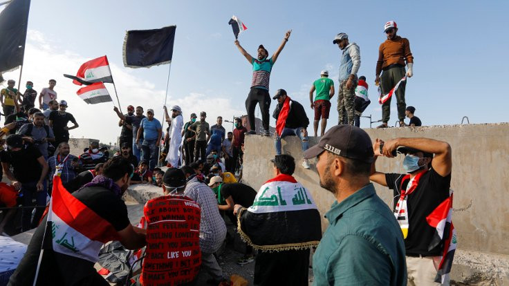 Irak'ta parlamenter maaşlarına indirim gösterileri durdurmadı