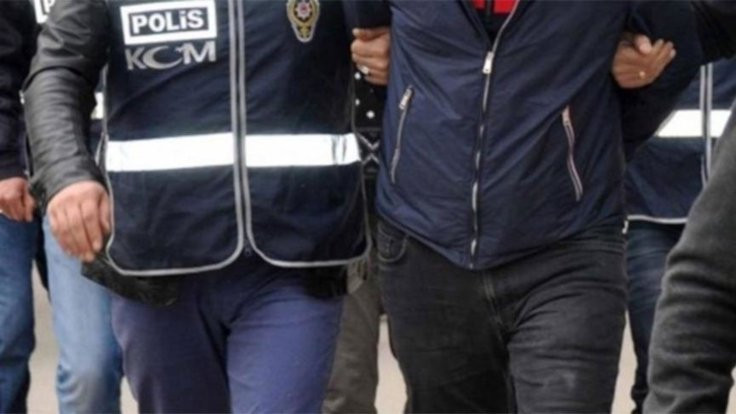 İki eski HDP'li vekil için gözaltı kararı