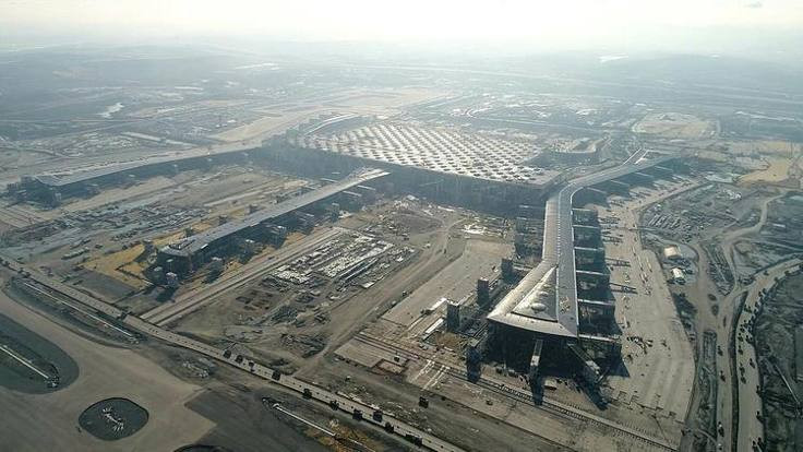 İstanbul Havalimanı’nda 300 işçi işbaşı yaptı