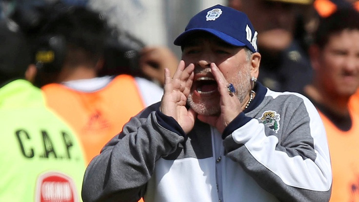 Diego Armando Maradona teknik direktörlük görevinden istifa etti