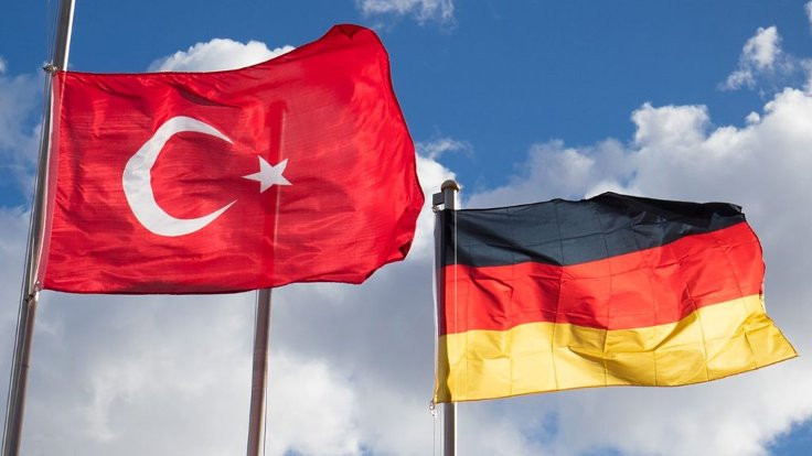 Ankara'daki Alman büyükelçiliğinin avukatı tutuklandı