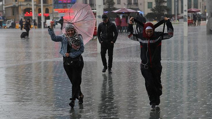 İstanbul'a kuvvetli yağış geliyor