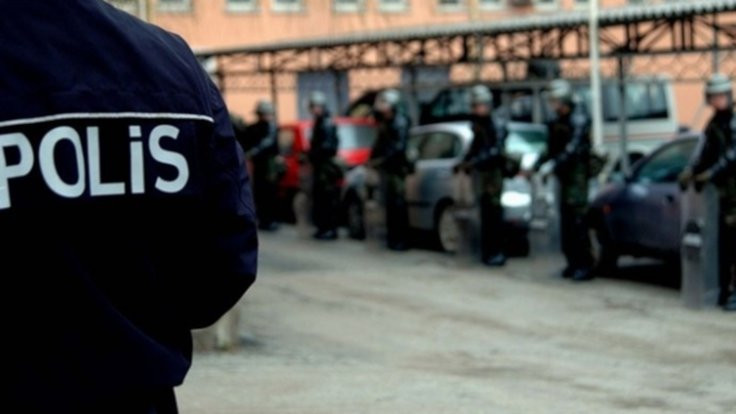 Mardin'de gözaltı süresi uzatıldı