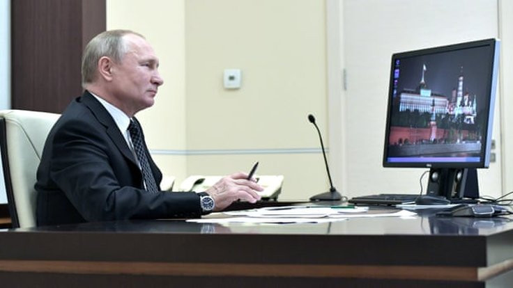 Putin'in bilgisayarı Windows XP'de kalmış!