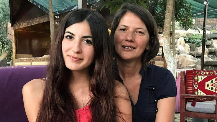 Öldürülen Fatma Şengül’ün kızı: Annemi öldüren adam intihar ettiğini göstermek için kendisini de yaralamıştı